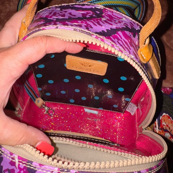 Floral Pattern Backpack - Picture 3 of 4